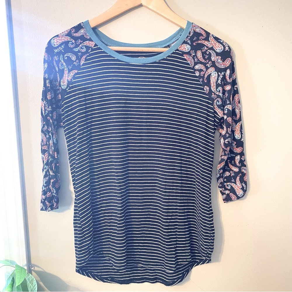 MAURICES | black & white stripe with paisley sleeves